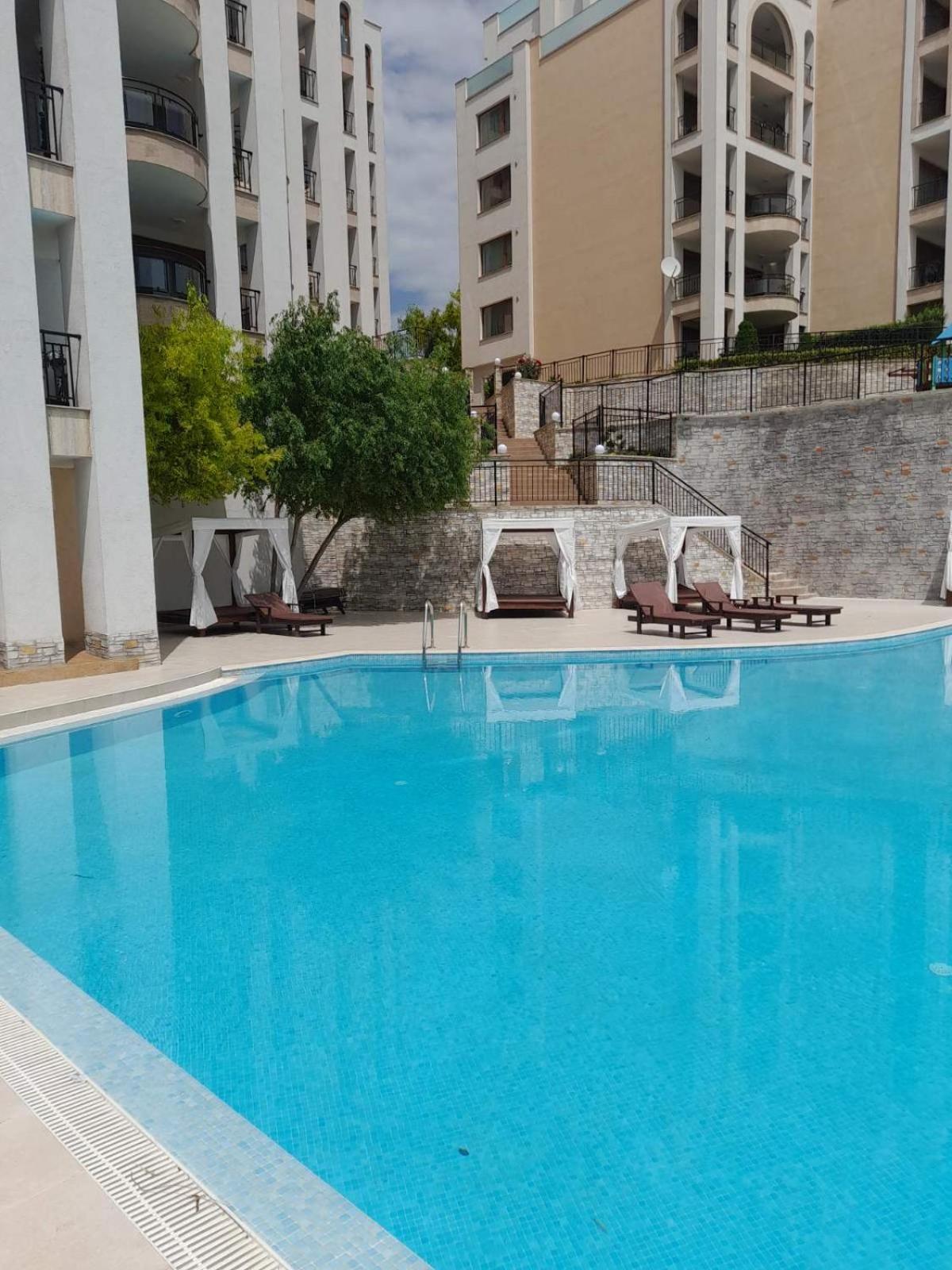 Queen'S Garden Balchik Apartment المظهر الخارجي الصورة