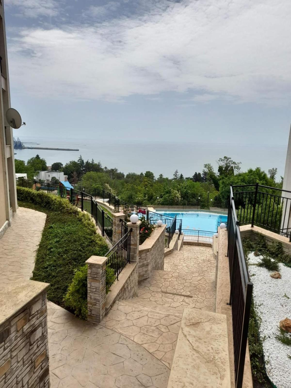 Queen'S Garden Balchik Apartment المظهر الخارجي الصورة